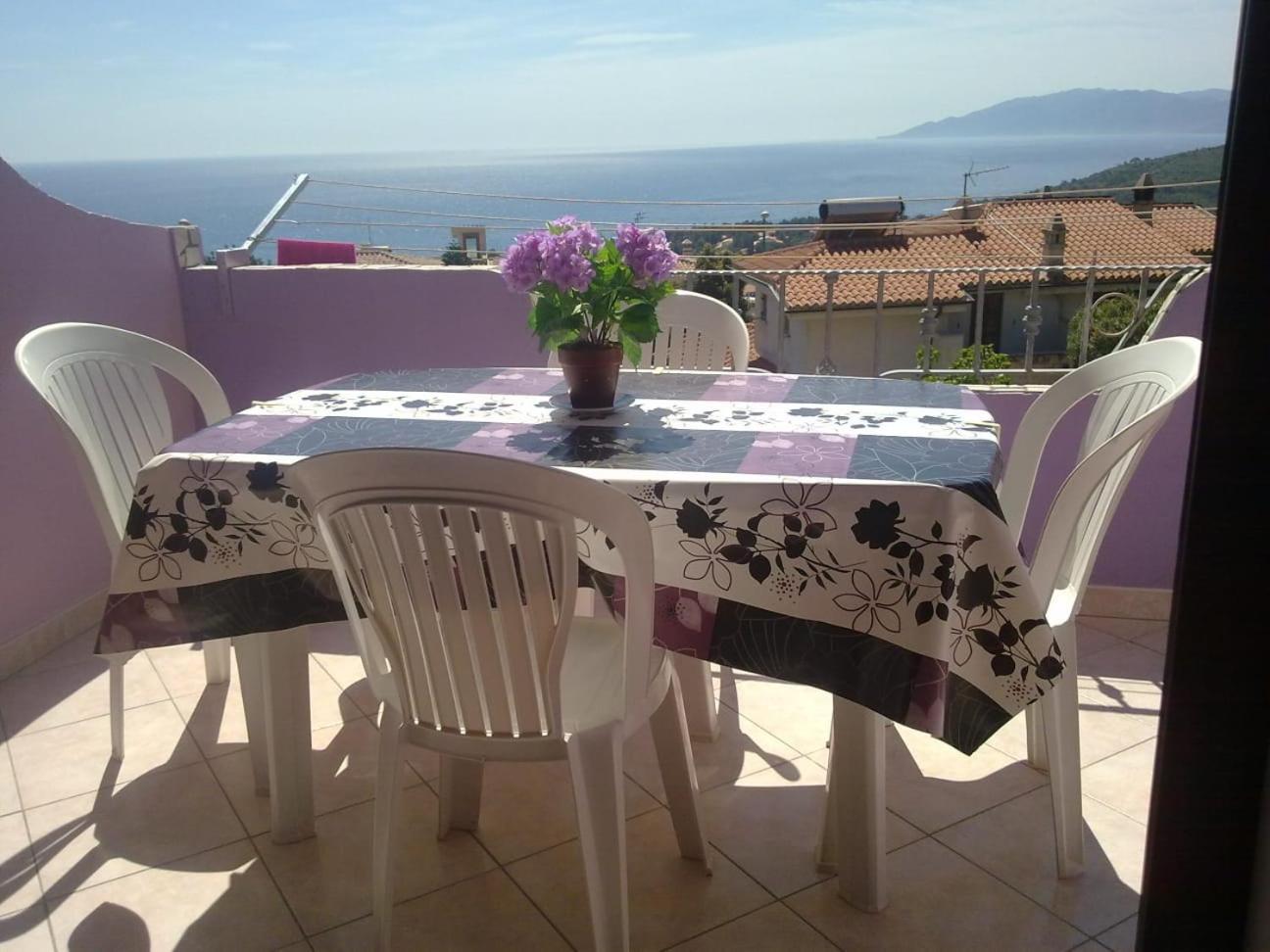 Casa Purple Lejlighed Cala Gonone Værelse billede